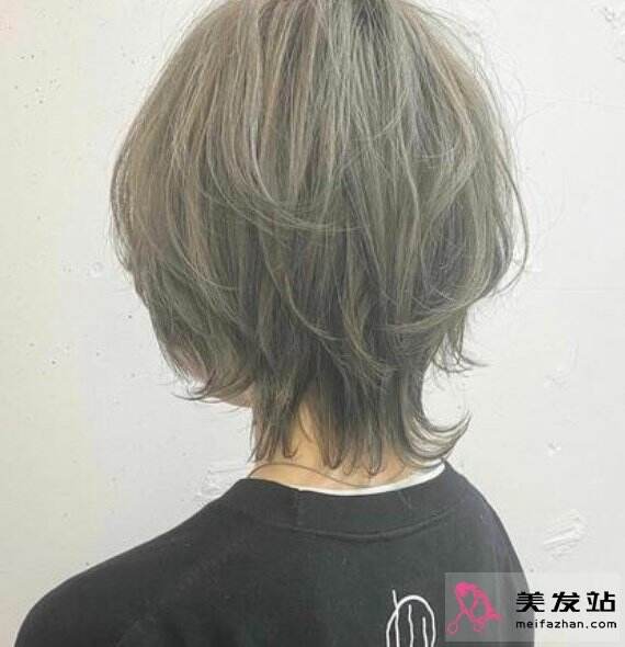 日系燕尾短發推薦 可鹽可甜氣質翻倍