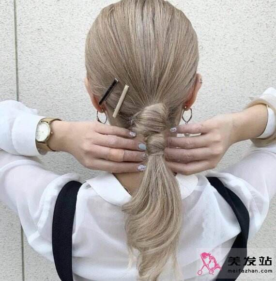 時尚好看扎發發型范本 款款不重樣趕緊收藏