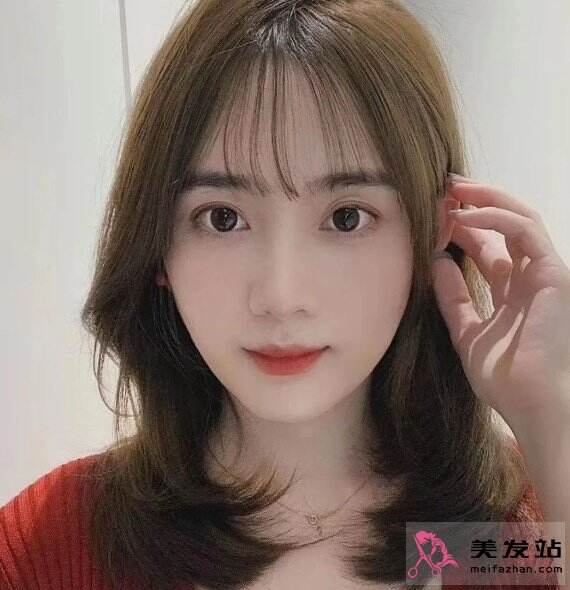 百搭耐看中長發精選 巨顯氣質免打理