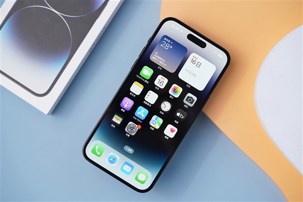 今天開始連上六天班！安卓用戶關懷果粉：iPhone鬧鐘沒響上班要遲到