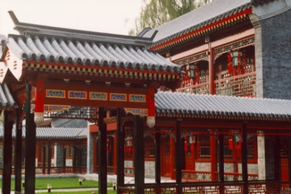 中國(guó)商學(xué)院排名 南開大學(xué)排名第6名，第一名是它當(dāng)之無愧