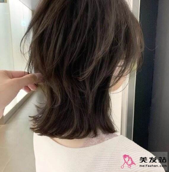 高層次中長發造型 時髦個性越看越美