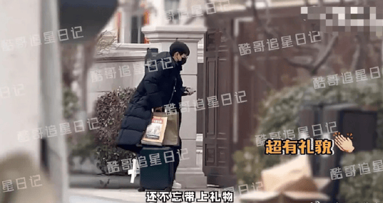 八卦媒體爆料胡夏有2個孩子 胡夏工作室發文辟謠：“假！? ?” ???