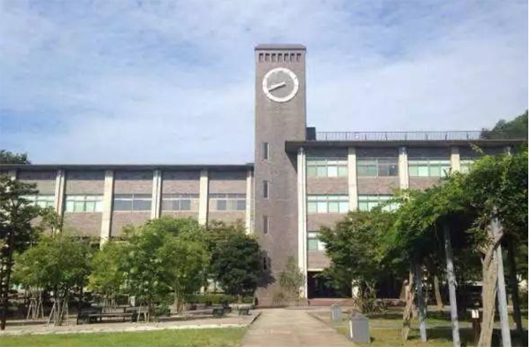 日本留學不知道報哪個學校？為你盤點十大日本經(jīng)濟大學排名