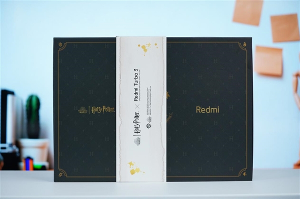 神秘感十足！Redmi Turbo 3哈利波特聯名款禮盒邀請函圖賞