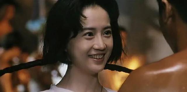美尼姑 曾紅遍南北，搭檔梁朝偉，賈靜雯給她做配，卻突然出家（美尼姑曾紅遍南北）(21)