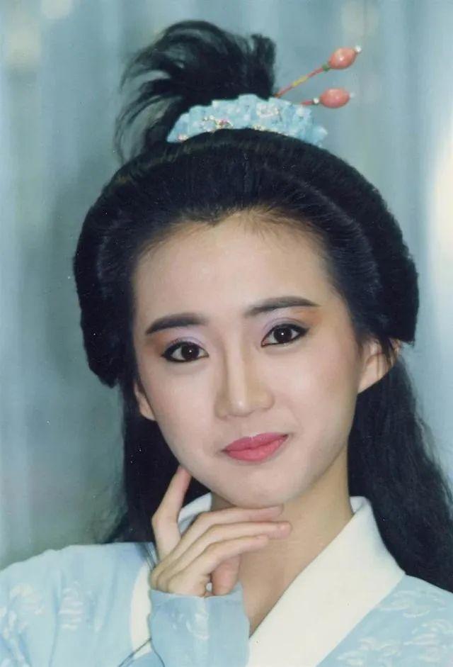 美尼姑 曾紅遍南北，搭檔梁朝偉，賈靜雯給她做配，卻突然出家（美尼姑曾紅遍南北）(23)