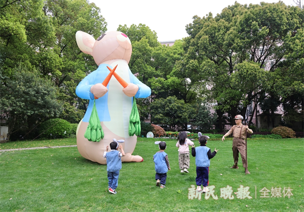 春日親子打卡又添新去處！與比得兔一起為“馬蘭花”慶生