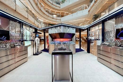 TAG HEUER 泰格豪雅開啟“追夢前行，競逐不止”先鋒限時展詮釋精準計時魅力與澎湃賽車激情的共鳴