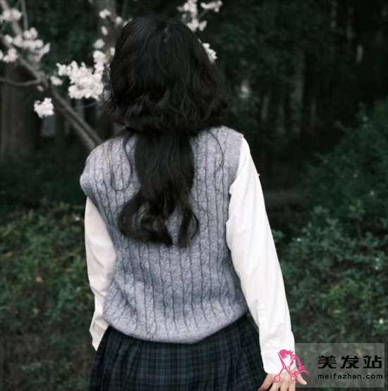 時尚長發水母頭 非主流既視感滿滿