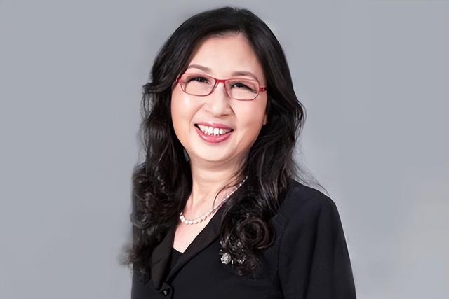 華為最早的創業者，任正非的左膀右臂，被人成為 華為女皇（華為最早的創業者）(1)
