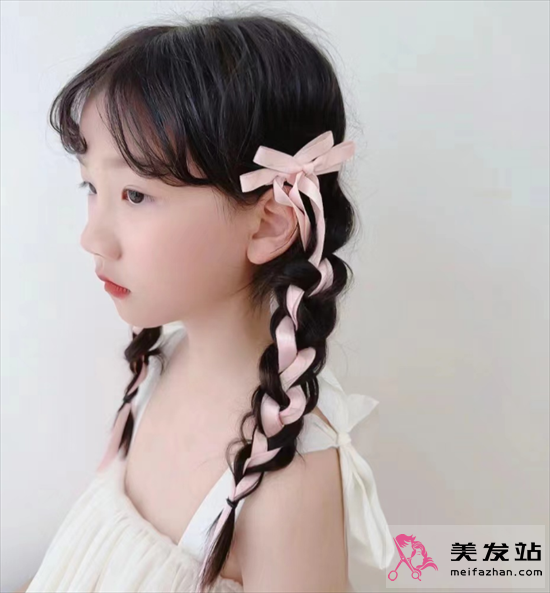 兒童減齡絲帶發型 夏季洋氣感編發