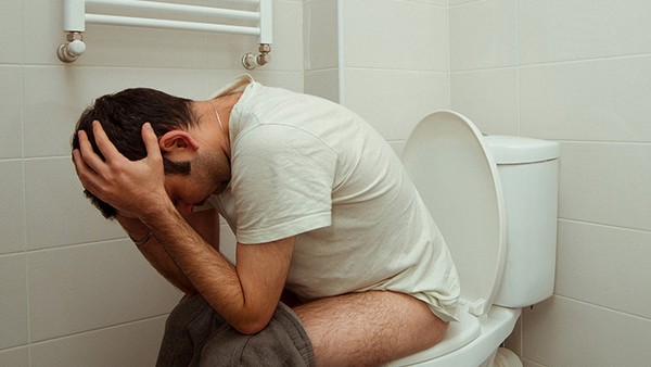 痔瘡腫了很大很疼沒有便血