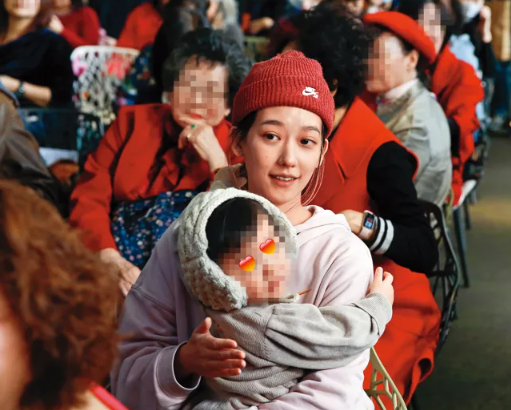 黃子佼給孟耿如約2200萬安家費(fèi) 希望她3年內(nèi)不離婚的圖片 12 黃子佼給孟耿如約2200萬安家費(fèi) 希望她3年內(nèi)不離婚 12