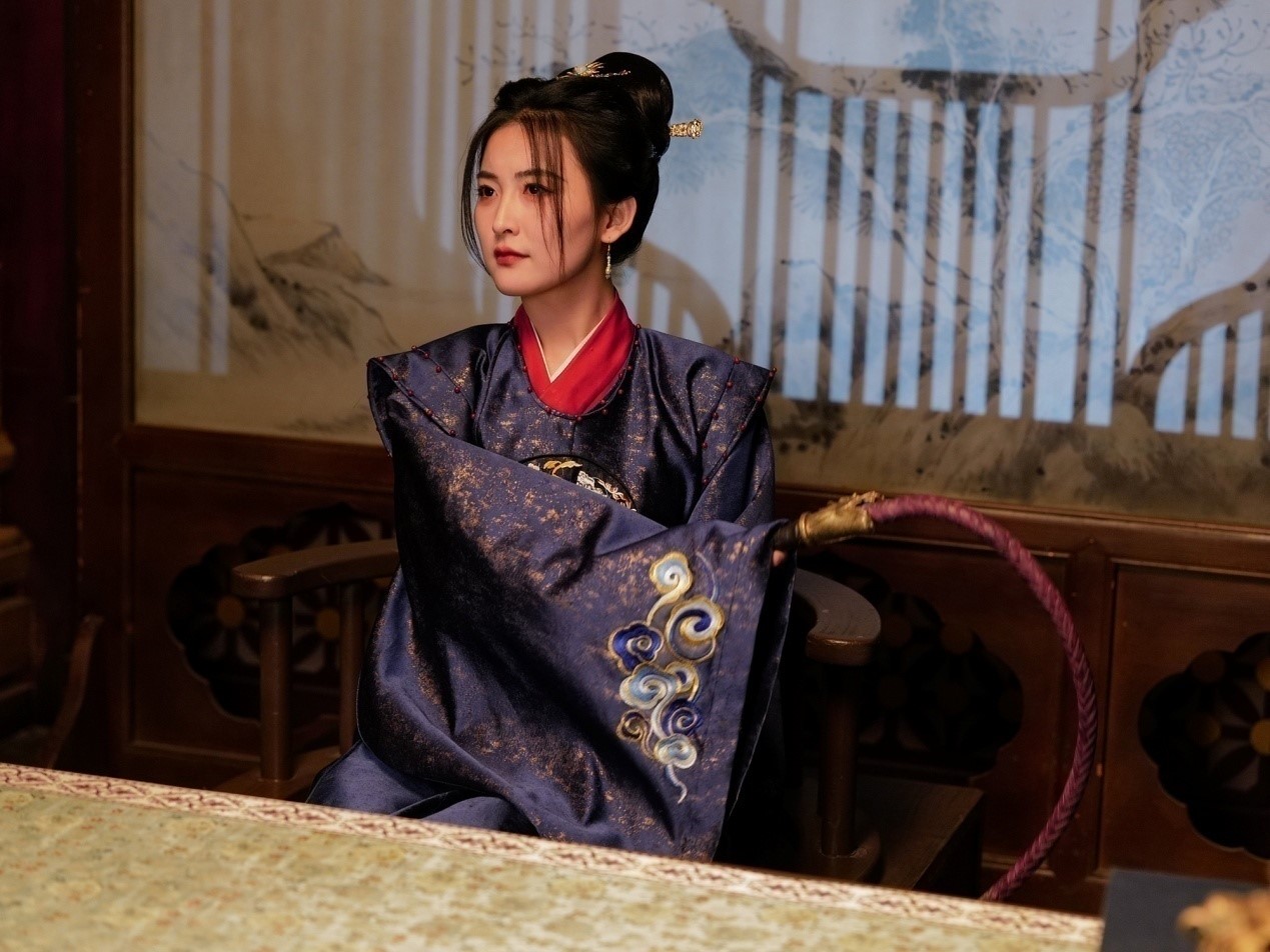 古裝互動游戲《許愿，我要帶她們回現代》限時折扣價37.8元