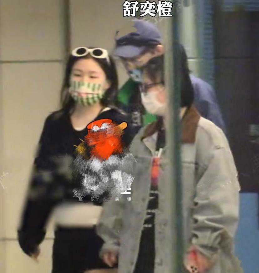 金靖舒奕橙在一起四年多了(金靖回應(yīng)不官宣結(jié)婚原因)的圖片 22 金靖舒奕橙在一起四年多了(金靖回應(yīng)不官宣結(jié)婚原因) 22