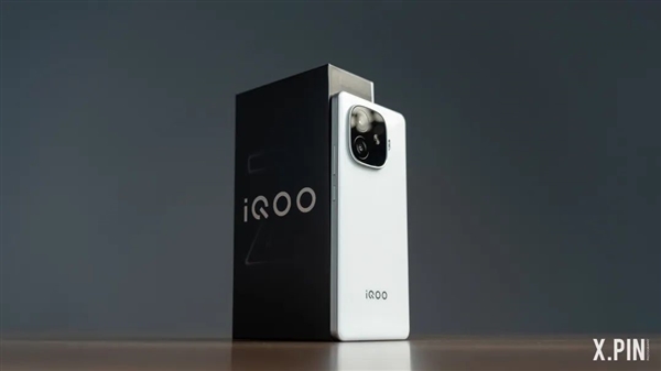 1999元＋6000mAh超大電池！這手機治好了我的續航焦慮
