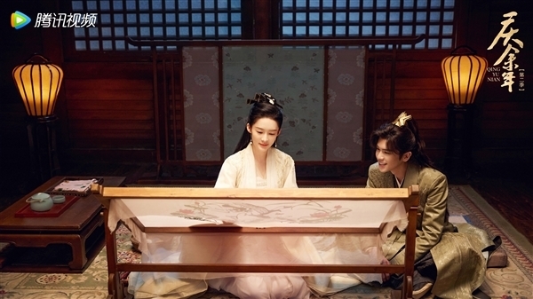 張若昀亮相北京車展：稱《慶余年2》五月中旬播出