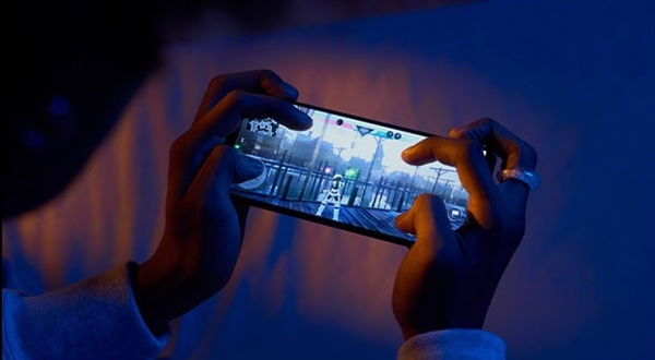 索尼Xperia 1 VI手機官圖曝光：砍掉祖傳4K帶魚屏、配驍龍8 Gen3