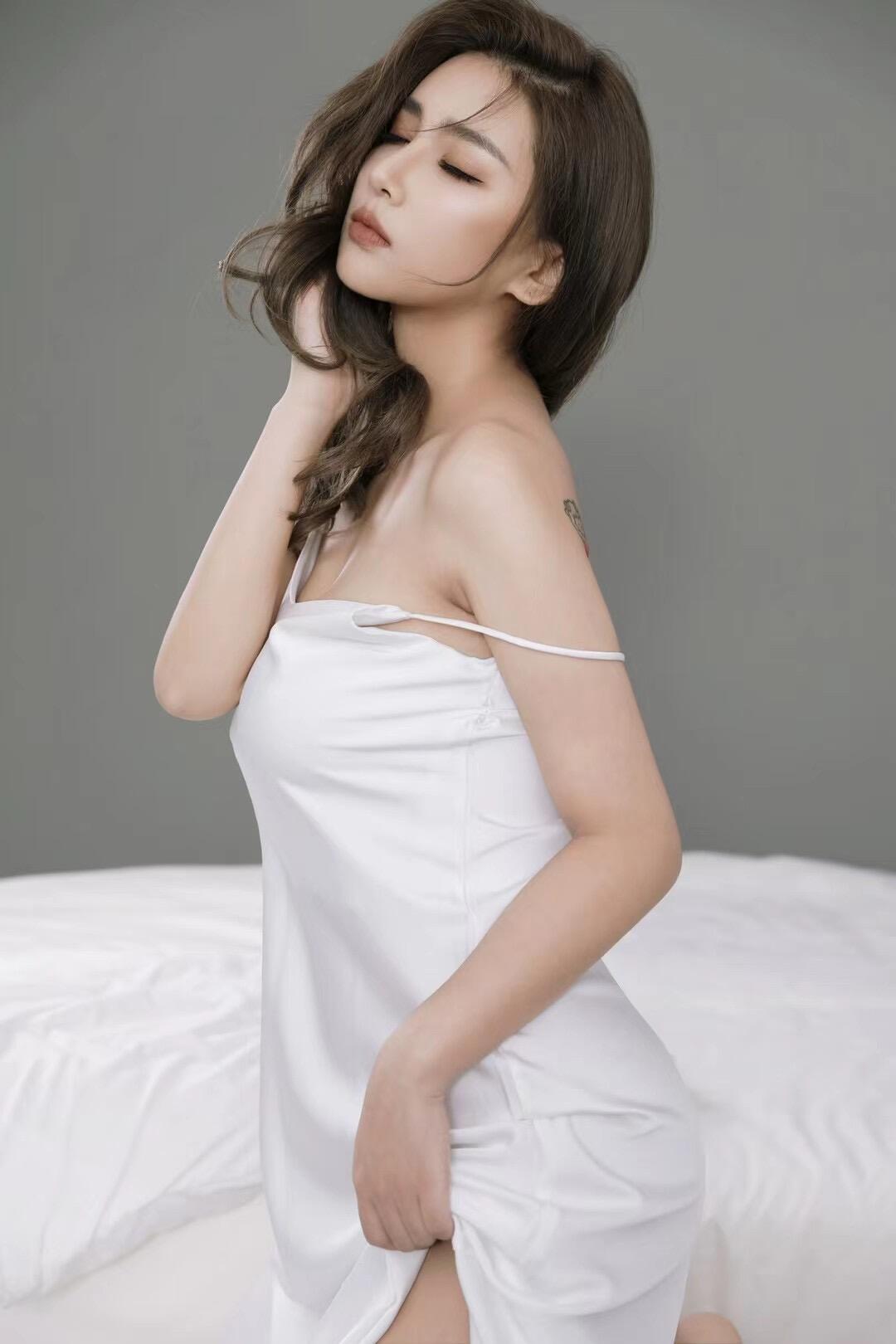 5月15日Steam見：《美女，應(yīng)接不暇》的絕美高顏值女主，多樣浪漫故事
