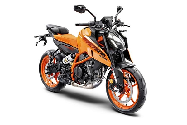 3萬9千8！全新KTM 390 DUKE上市：單缸四沖程可彈射起步