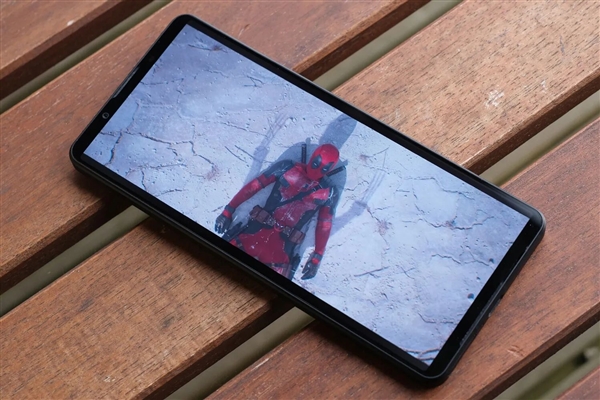 售價過萬！索尼Xperia 1 VI圖賞：無挖孔全面屏 行業罕見