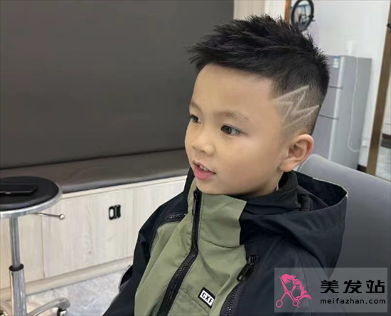兒童夏季短發 打造炫酷潮童