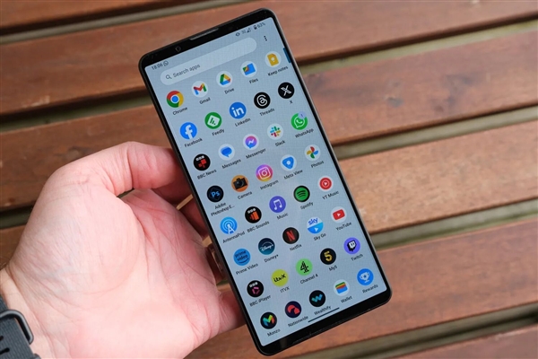 售價過萬！索尼Xperia 1 VI圖賞：無挖孔全面屏 行業罕見