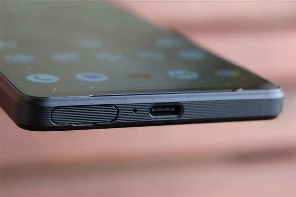 售價過萬！索尼Xperia 1 VI圖賞：無挖孔全面屏 行業罕見