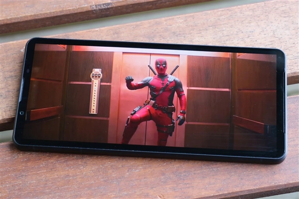 售價過萬！索尼Xperia 1 VI圖賞：無挖孔全面屏 行業罕見