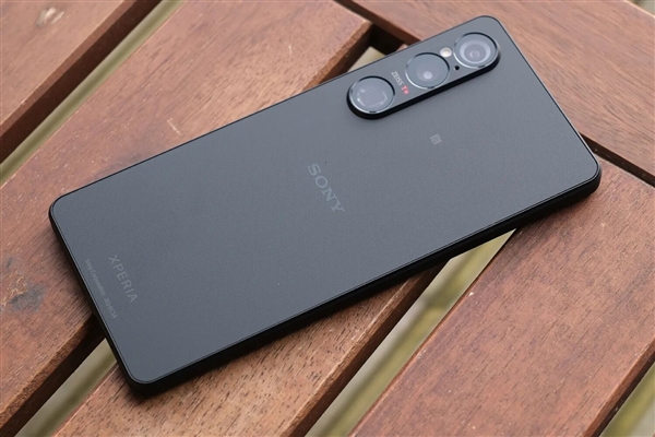 售價過萬！索尼Xperia 1 VI圖賞：無挖孔全面屏 行業罕見