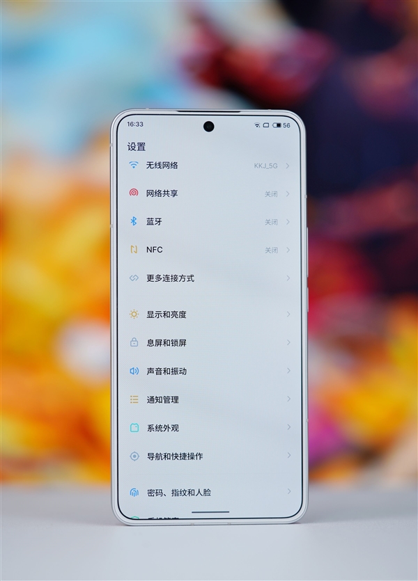 罕見(jiàn)純白面板！魅族21 Note圖賞