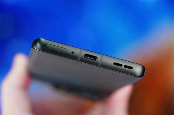 moto首款A(yù)I旗艦！moto X50 Ultra圖賞