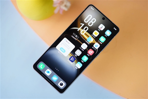 vivo強(qiáng)直屏旗艦！vivo X100s圖賞