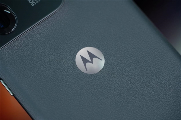moto首款A(yù)I旗艦！moto X50 Ultra圖賞
