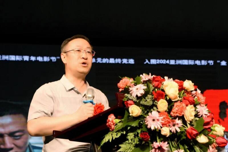 電影《印痕》路演首站走進革命圣地、青春延大，反響熱烈！