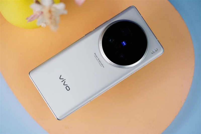 超大杯永不會失望！vivo X100 Ultra評測：長焦滅霸、手機影像年度巔峰之作