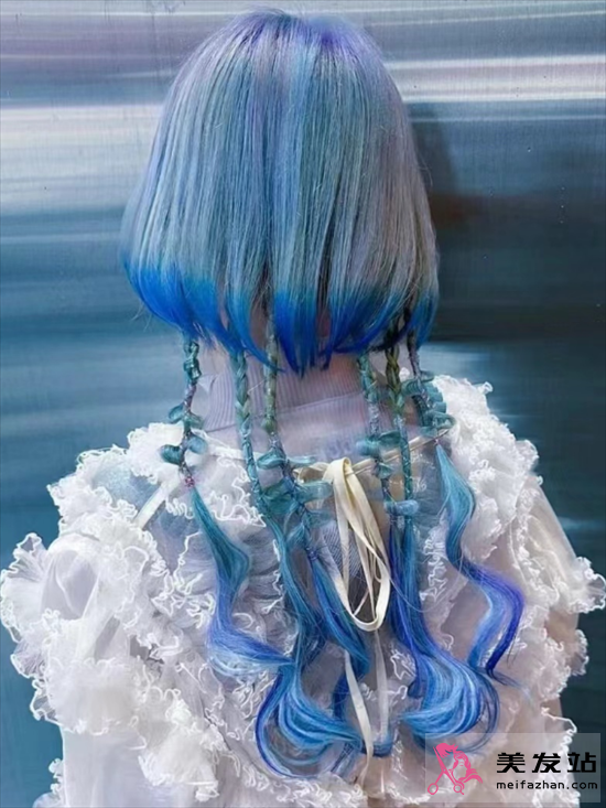 水母頭長卷發(fā) 慵懶復(fù)古百搭