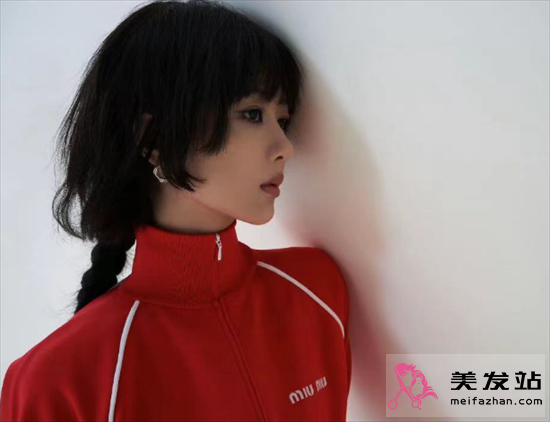 楊紫最新封面寫真 三種不同風(fēng)格亮相