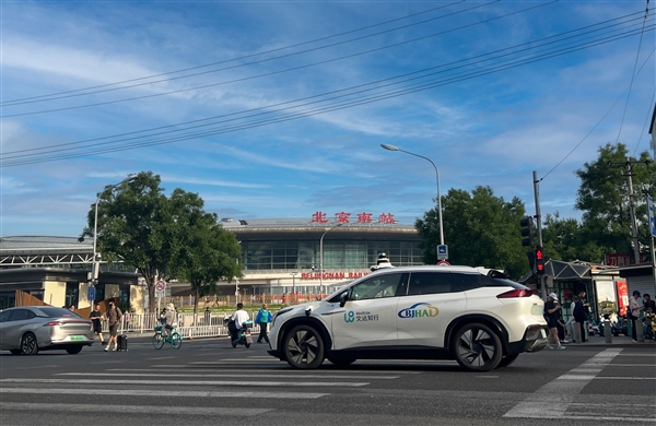 廣州市區今日起用上無人拉貨
