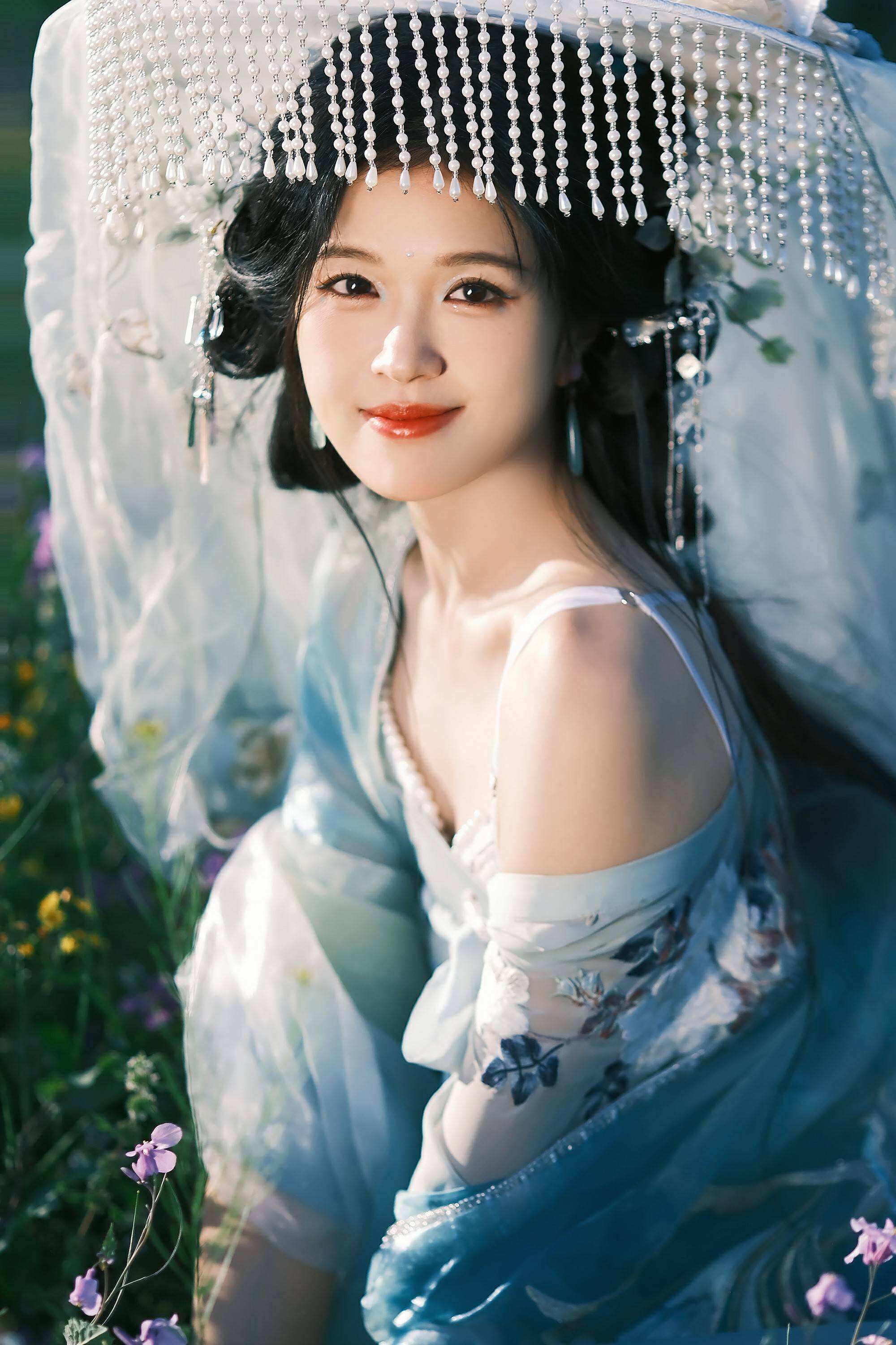 越南姐姐孫夏鈴古風寫真備受好評 網友呼吁快拍攝古裝劇