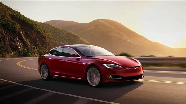 近6000輛存在安全問題！特斯拉召回Model3、S、X進口車型 