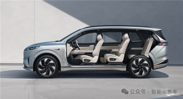 6座奶爸車新卷王19萬開賣：理想的成功 武漢要復制