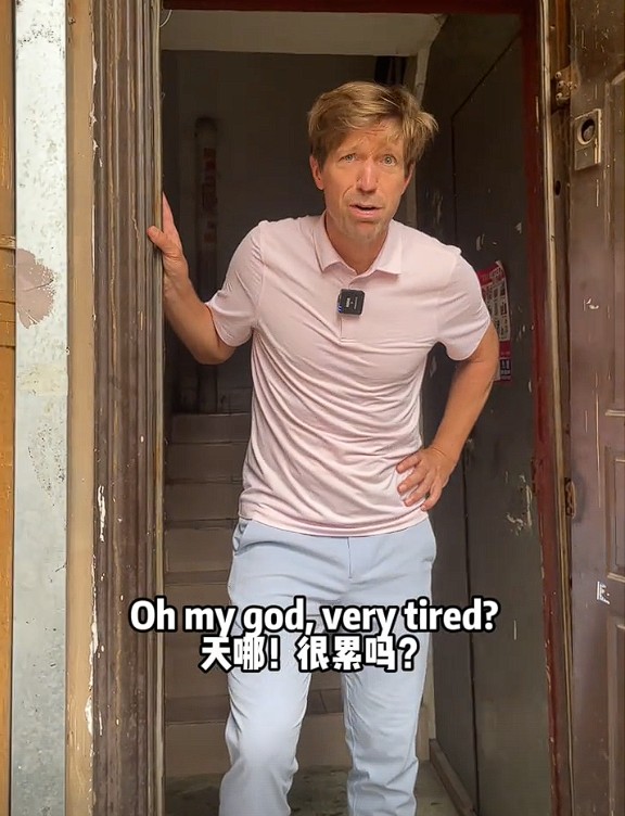 凱迪拉克總裁飛中國體驗送外賣：助力小哥早日買傲歌