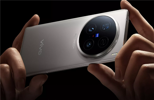 vivo X100 Ultra首發(fā)！三星發(fā)布業(yè)內(nèi)首款2億像素HP9長焦傳感器