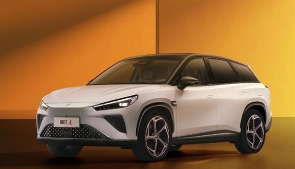 破解自燃難題！哪吒汽車防火專利亮相：車位四周自動噴水滅火