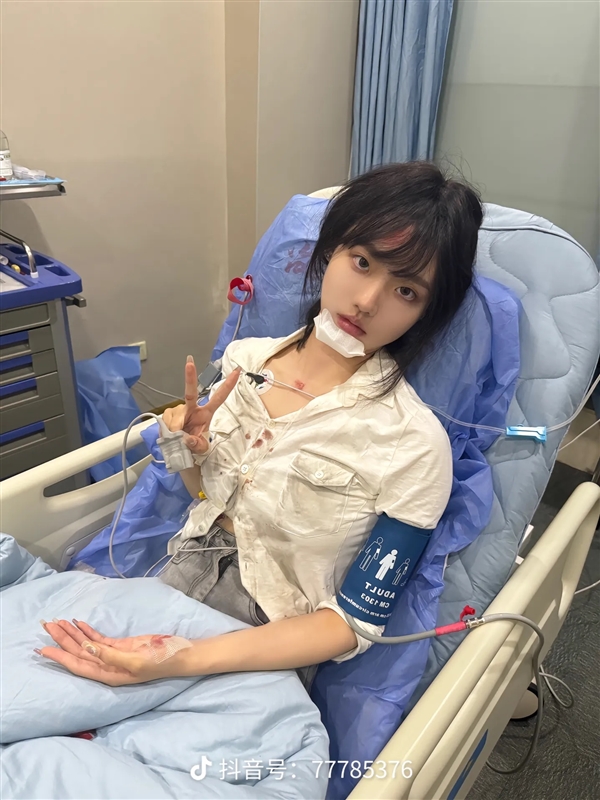 福州外賣小哥救助女子因高顏值走紅 本人發聲：無任何炒作 不會直播帶貨