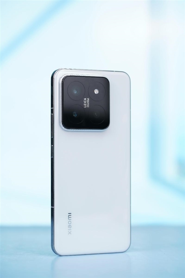小米15全系取消巴黎飾釘設(shè)計：與華為Mate 70截然相反