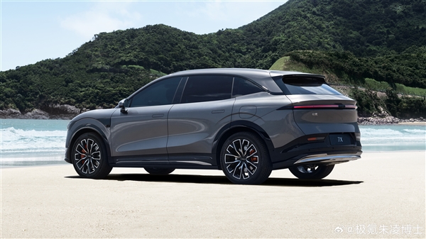 品牌首款800V純電SUV 極氪7X新官圖發布：黑武士超驚艷