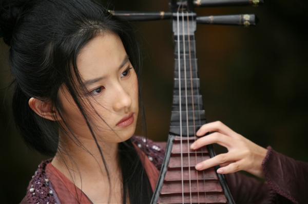 成龍、李連杰、劉亦菲《功夫之王》今日重映：持續一個月